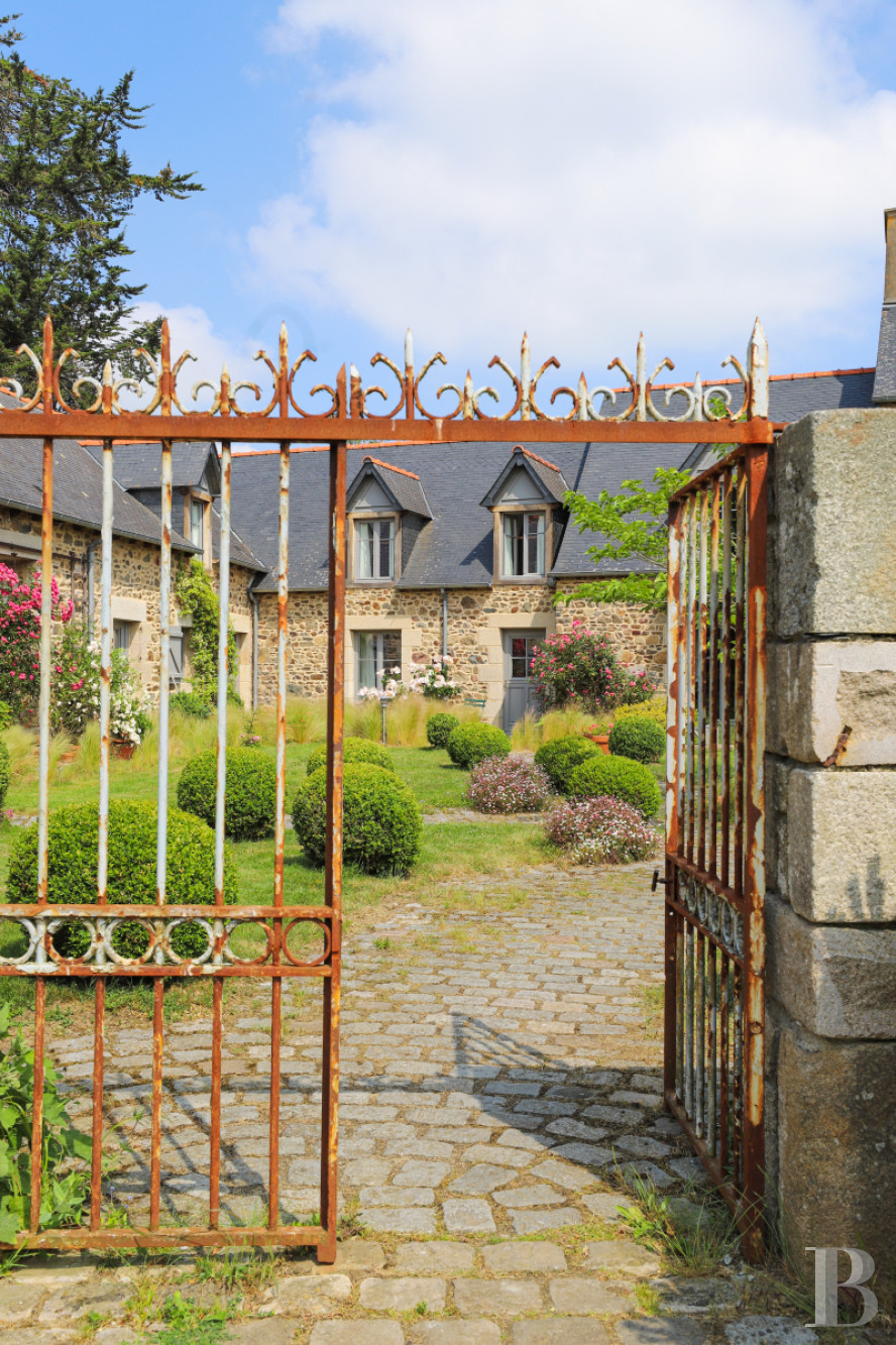 A renovated 18th-century farm with several gites between Paimpol and Saint-Brieuc, in the Côtes d'Armor department - photo  n°42